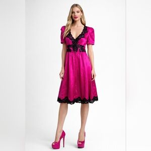 BETSEY Johnson ♥︎ Vintage GLAM Y2K Silk Dress • Size 2 • Hot Pink Lace Zip Bow